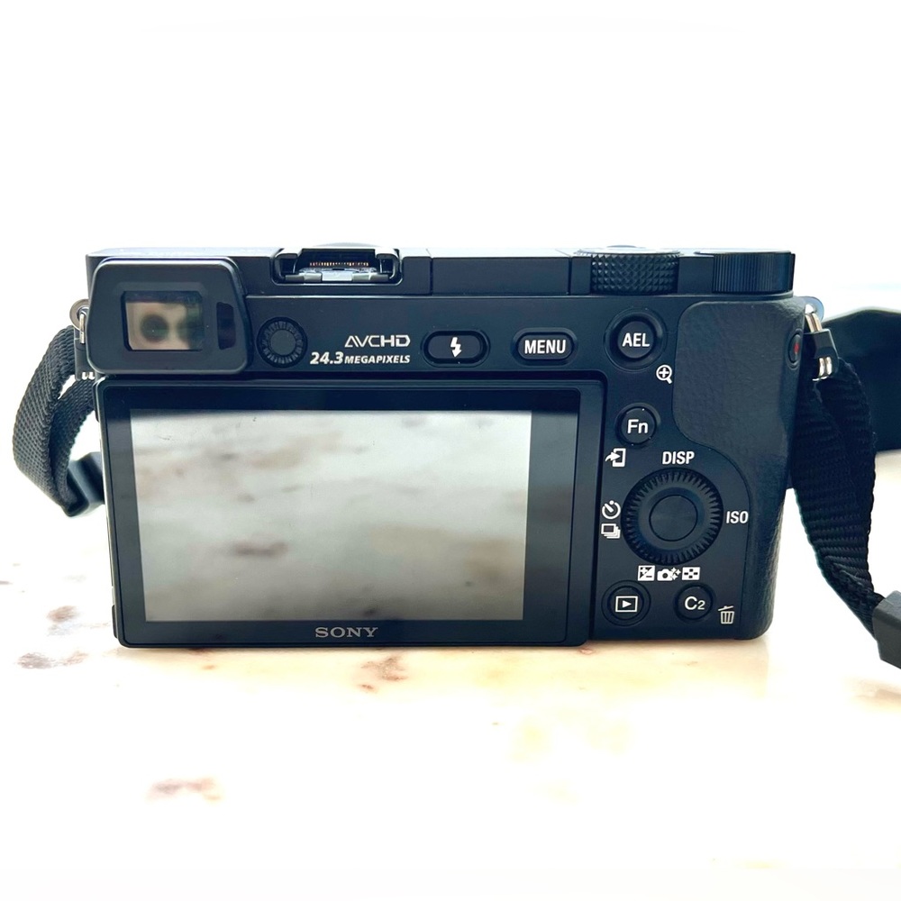 Sony Αlpha a6000 Mirrorless Camera - Full Bundle!! - Picture 7 of 15